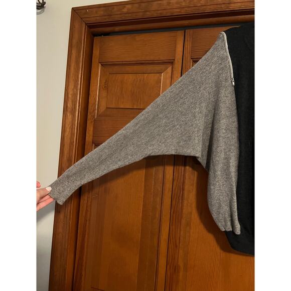 Autumn Cashmere Women's Colorblock Zip-Shoulder Cashmere Sweater Long Sleeve S - Picture 5 of 9